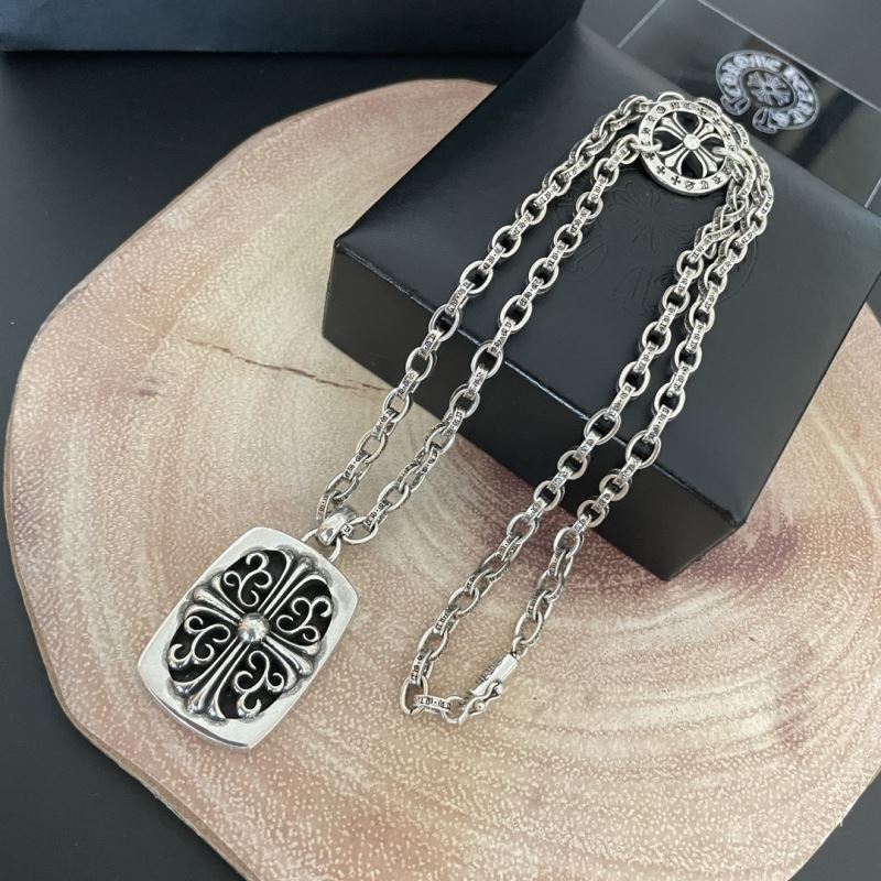 Ch**me He**ts necklaces